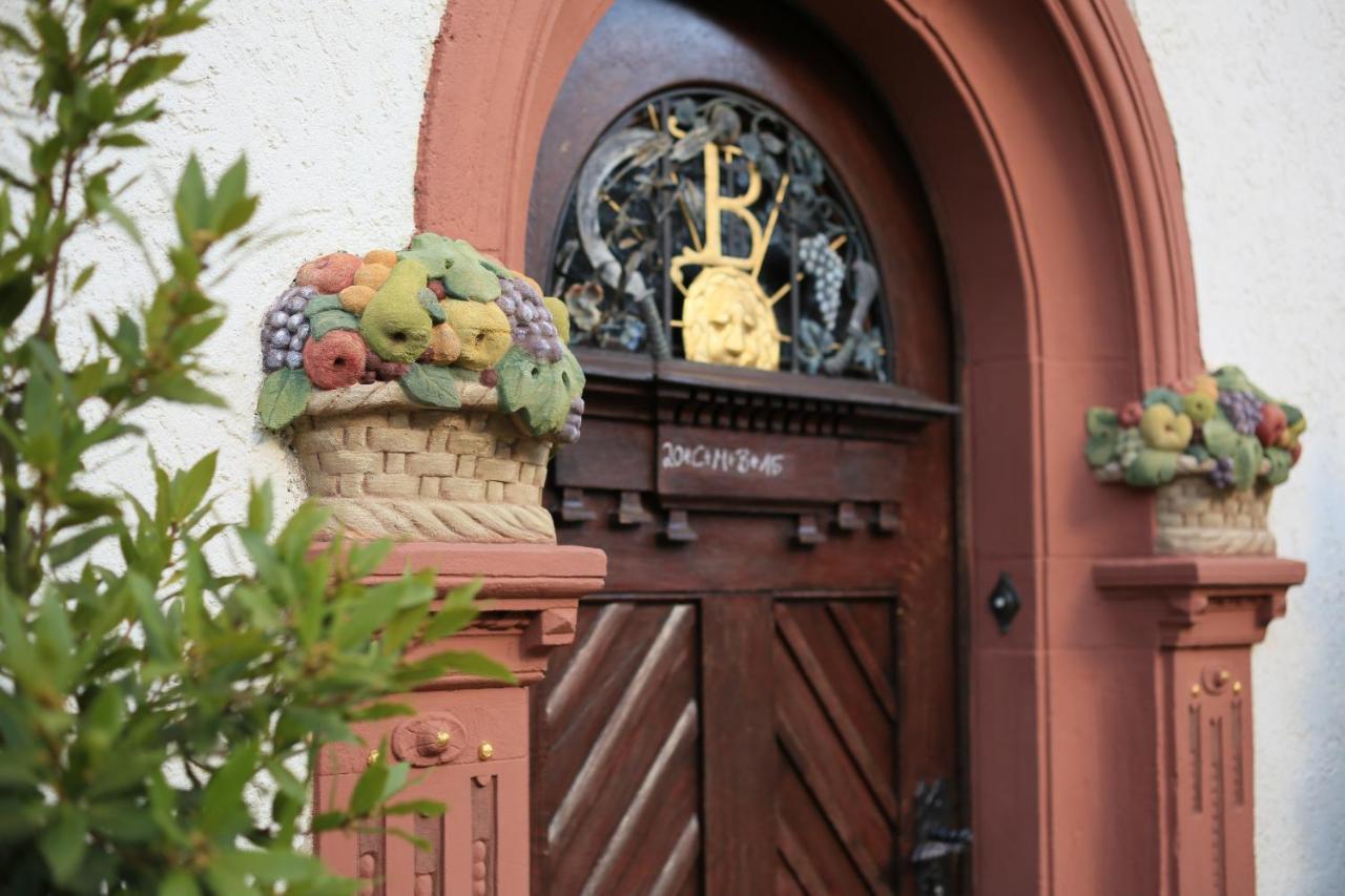 Bio-Weingut, Gaestehaus Und Kraeuterhof Flomborn Екстер'єр фото