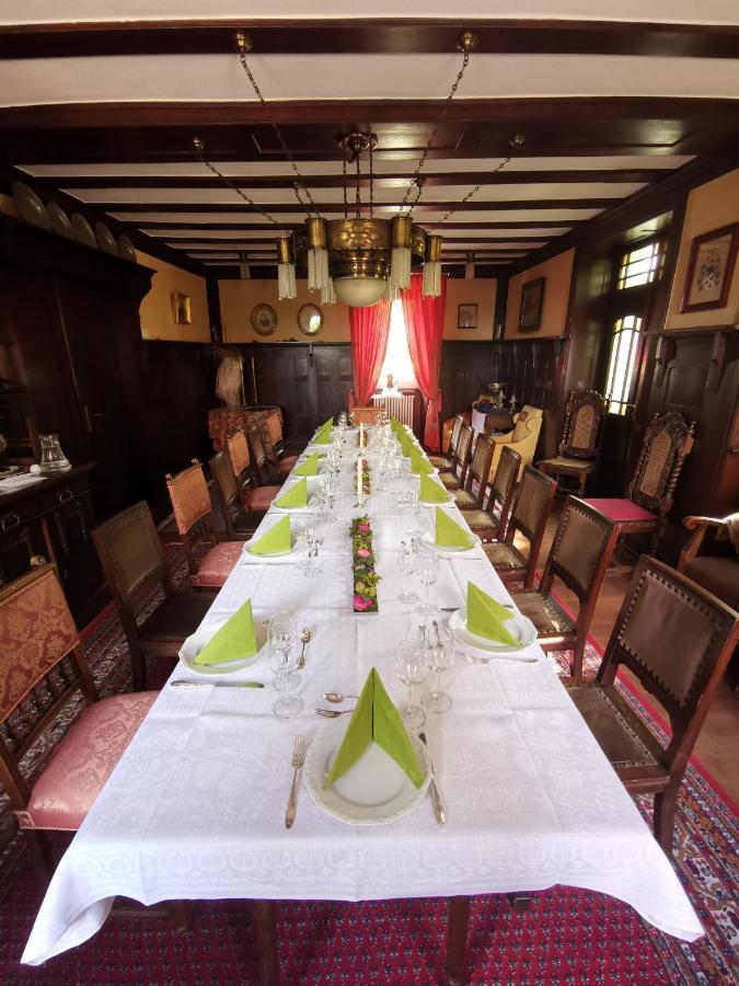 Bio-Weingut, Gaestehaus Und Kraeuterhof Flomborn Екстер'єр фото